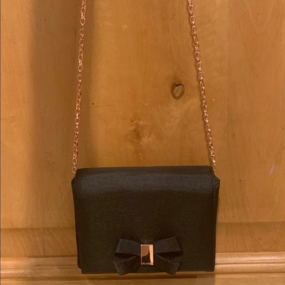 Ted Baker Handbags - Ted Baker Bow Clutch